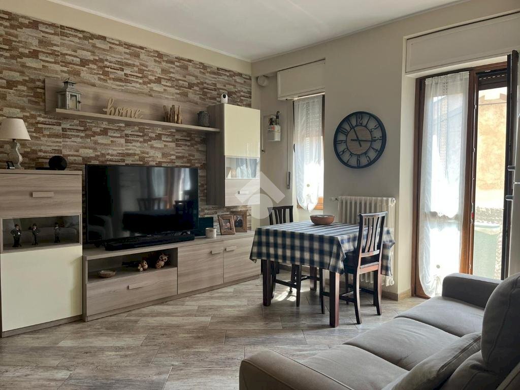 Two-room apartment Via Giuseppe Dezza, Melegnano - photo 1