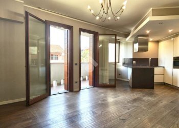 Three-room apartment Via U. Foscolo, Senago - photo 15