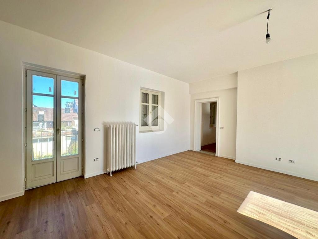 Three-room apartment Via giuseppe mazzini, Savigliano - photo 3