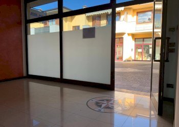 Foto 4 - Commercial Premises via cavour, Bolgare - photo 4