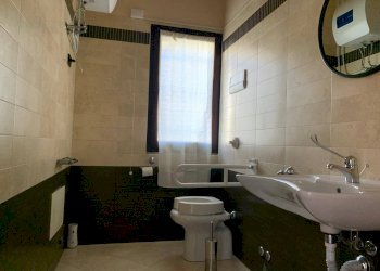 Foto 6 - Commercial Premises via cavour, Bolgare - photo 6