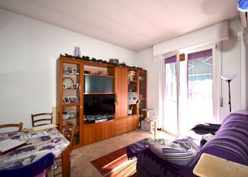 Foto 5 - Two-room apartment Via Giuseppe Parini
 
45, Arcore - photo 5