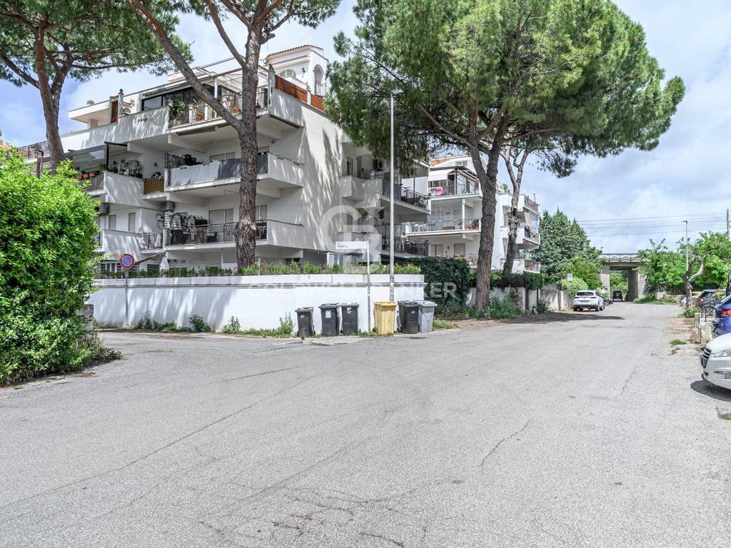 Foto 2 - Three-room apartment Via Castelsecco
 
1, Santa Marinella - photo 2