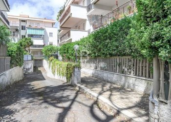 Foto 1 - Three-room apartment Via Castelsecco
 
1, Santa Marinella - photo 1