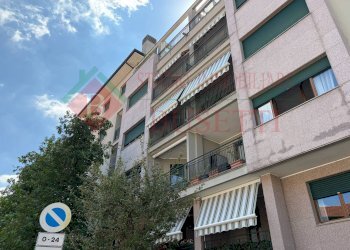 Foto 10 - Three-room apartment via Modena
 
11, Legnano - photo 10