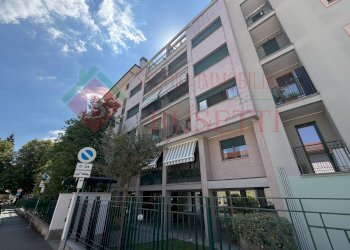 Foto 11 - Three-room apartment via Modena
 
11, Legnano - photo 11