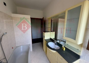 Foto 39 - Three-room apartment via Modena
 
11, Legnano - photo 39