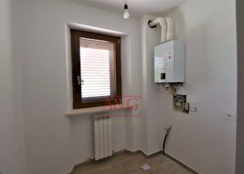 Foto 9 - Independent house Via Villa Verri
 
12, Amandola - photo 9