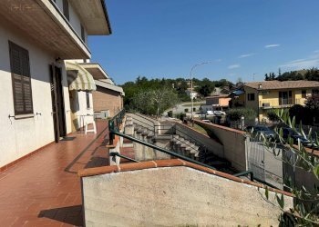 Foto 15 - Villa Loc. Villa Rustici
 
66, Amandola - photo 15