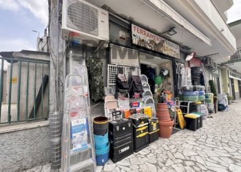 Edificio all\'aperto - Commercial Premises Arzano - photo 4