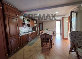 Sala da pranzo - Casa indipendente Corso Europa
 
52, Casavatore - foto 11