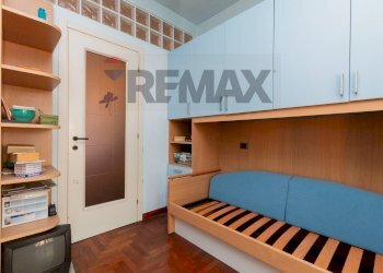 Camera / camera da letto - Three-room apartment Via Buonarroti
 
9, Monza - photo 21