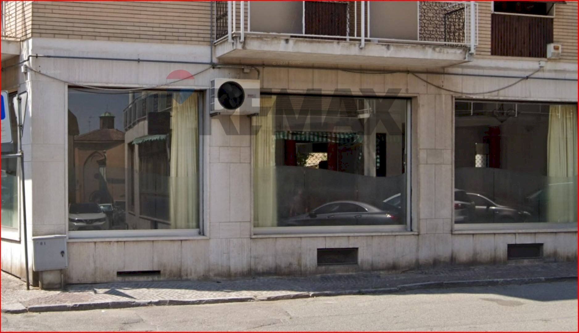 Edificio all\'aperto - Commercial Premises VITTORIO ALFIERI
 
13H, Valenza - photo 3