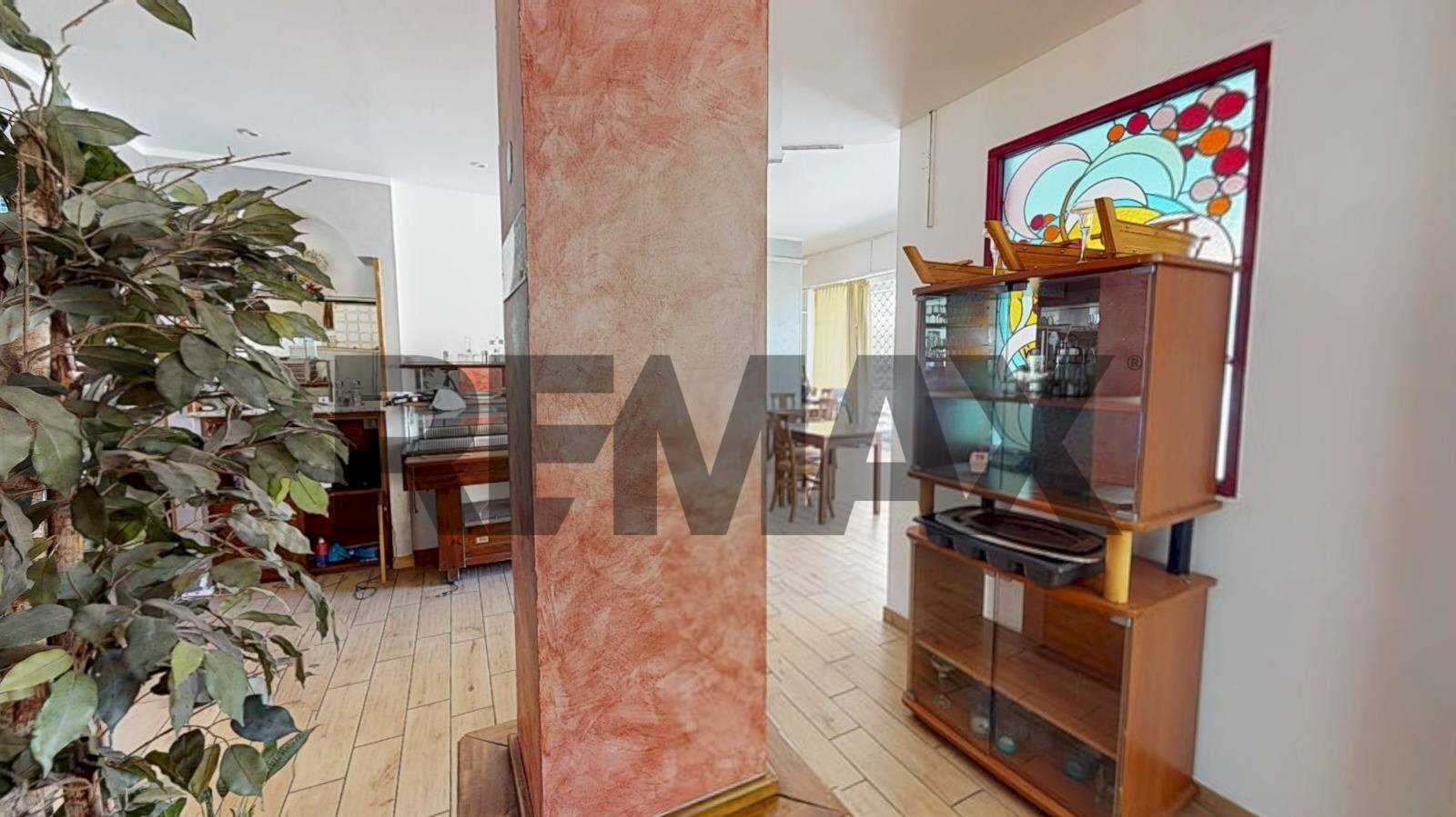 Hall / corridoio - Negozio VITTORIO ALFIERI
13, Valenza - foto 2