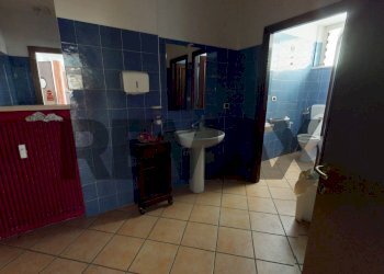 Bagno - Negozio VITTORIO ALFIERI
 
13, Valenza - foto 14