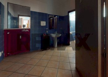 Bagno - Negozio VITTORIO ALFIERI
 
13, Valenza - foto 17