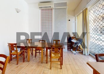 Sala da pranzo - Negozio VITTORIO ALFIERI
 
13, Valenza - foto 19