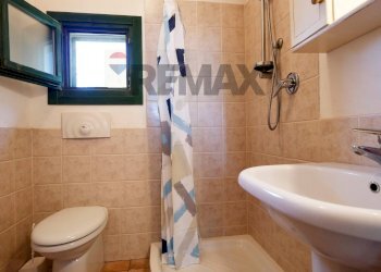 Bagno - Villa Strada Comunale Cristallina
 
14, Mola di Bari - photo 33