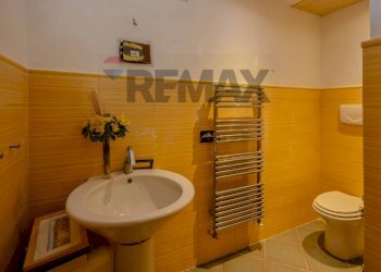Bagno - Terraced Villa Via Oberdan
 
376, Noicàttaro - photo 6