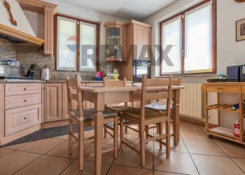 Cucina - Semi-detached house VIA MUGHETTI 13, Viggiù - photo 8