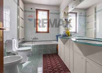 Bagno - Semi-detached house VIA MUGHETTI 13, Viggiù - photo 17