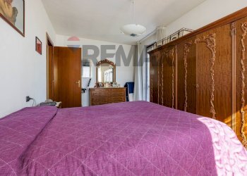 Camera / camera da letto - Semi-detached house VIA MUGHETTI 13, Viggiù - photo 20
