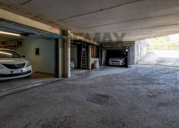 Parcheggio - Semi-detached house VIA MUGHETTI 13, Viggiù - photo 26