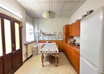 Cucina - Bilocale via cavour
 
44, Arcisate - foto 3