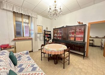 Sala da pranzo - Bilocale via cavour
 
44, Arcisate - foto 6