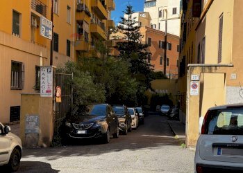Edificio all\'aperto - Commercial Premises Via Domodossola
27, Roma - photo 2