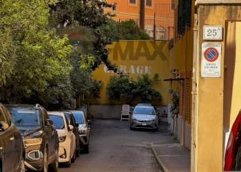 Edificio all\'aperto - Commercial Premises Via Domodossola
27, Roma - photo 3