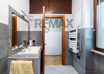 Bagno - Trilocale via Tarquinio Prisco
 
26, Guidonia Montecelio - foto 13