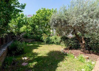 Giardino - Trilocale via Tarquinio Prisco
 
26, Guidonia Montecelio - foto 23