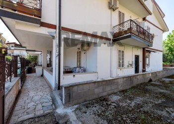 Casa all\'aperto - Trilocale via Tarquinio Prisco
 
26, Guidonia Montecelio - foto 27