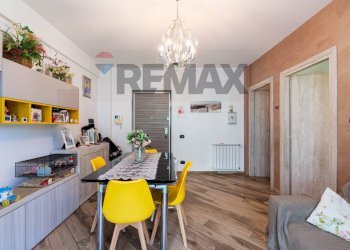 Sala da pranzo - Trilocale via San Martino
 
213, Monterotondo - foto 5