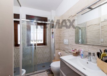Bagno - Trilocale via San Martino
 
213, Monterotondo - foto 17