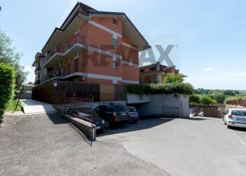 Edificio all\'aperto - Trilocale via San Martino
 
213, Monterotondo - foto 26
