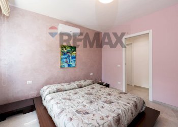 Camera / camera da letto - Three-room apartment Via Sergio Tofano
109, Roma - photo 18