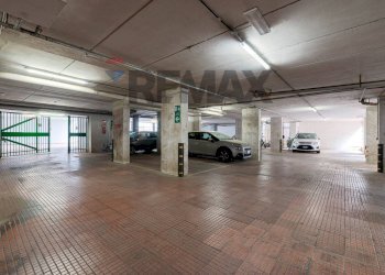 Parcheggio - Three-room apartment Via Sergio Tofano
109, Roma - photo 26