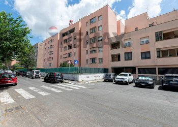 Edificio all\'aperto - Three-room apartment Via Sergio Tofano
109, Roma - photo 30