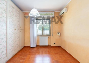 Stanza vuota - Villa Bifamiliare Via Anacreonte
11, Roma - foto 18