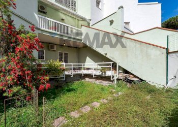 Casa all\'aperto - Villa Bifamiliare Via Anacreonte
11, Roma - foto 35