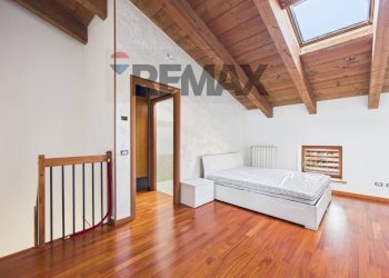 Camera / camera da letto - Appartamento via Repubblica
 
45, Cura Carpignano - foto 12
