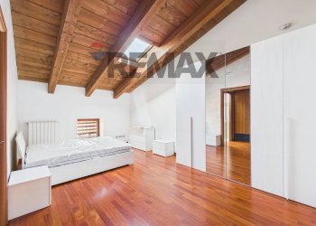 Camera / camera da letto - Appartamento via Repubblica
 
45, Cura Carpignano - foto 14