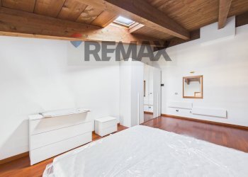 Camera / camera da letto - Appartamento via Repubblica
 
45, Cura Carpignano - foto 15