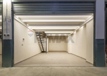 Parcheggio - Box Palermo - photo 11