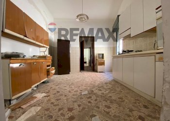 Cucina - Semi-detached house Via Nazionale
 
347, Pace del Mela - photo 13