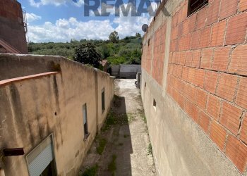 Edificio all\'aperto - Semi-detached house Via Nazionale
 
347, Pace del Mela - photo 24