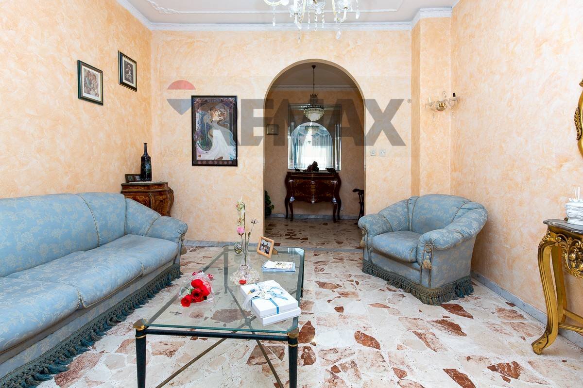 Salone d\'ingresso - Appartamento Via Pietro Mascagni
41, Acireale - foto 3
