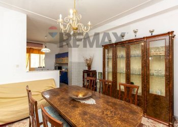 Sala da pranzo - Appartamento Via Pietro Mascagni
 
41, Acireale - foto 14